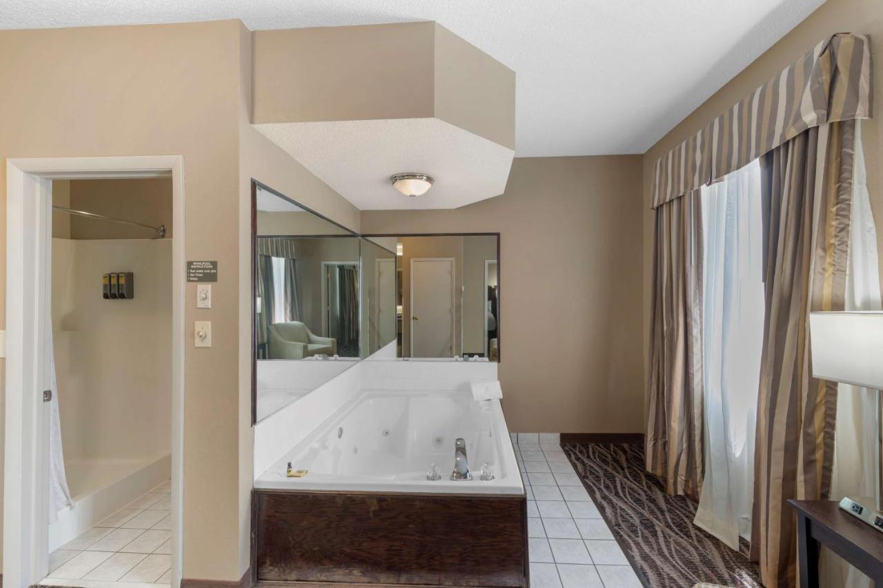 Best Western Plus Russellville Hotel & Suites Εξωτερικό φωτογραφία