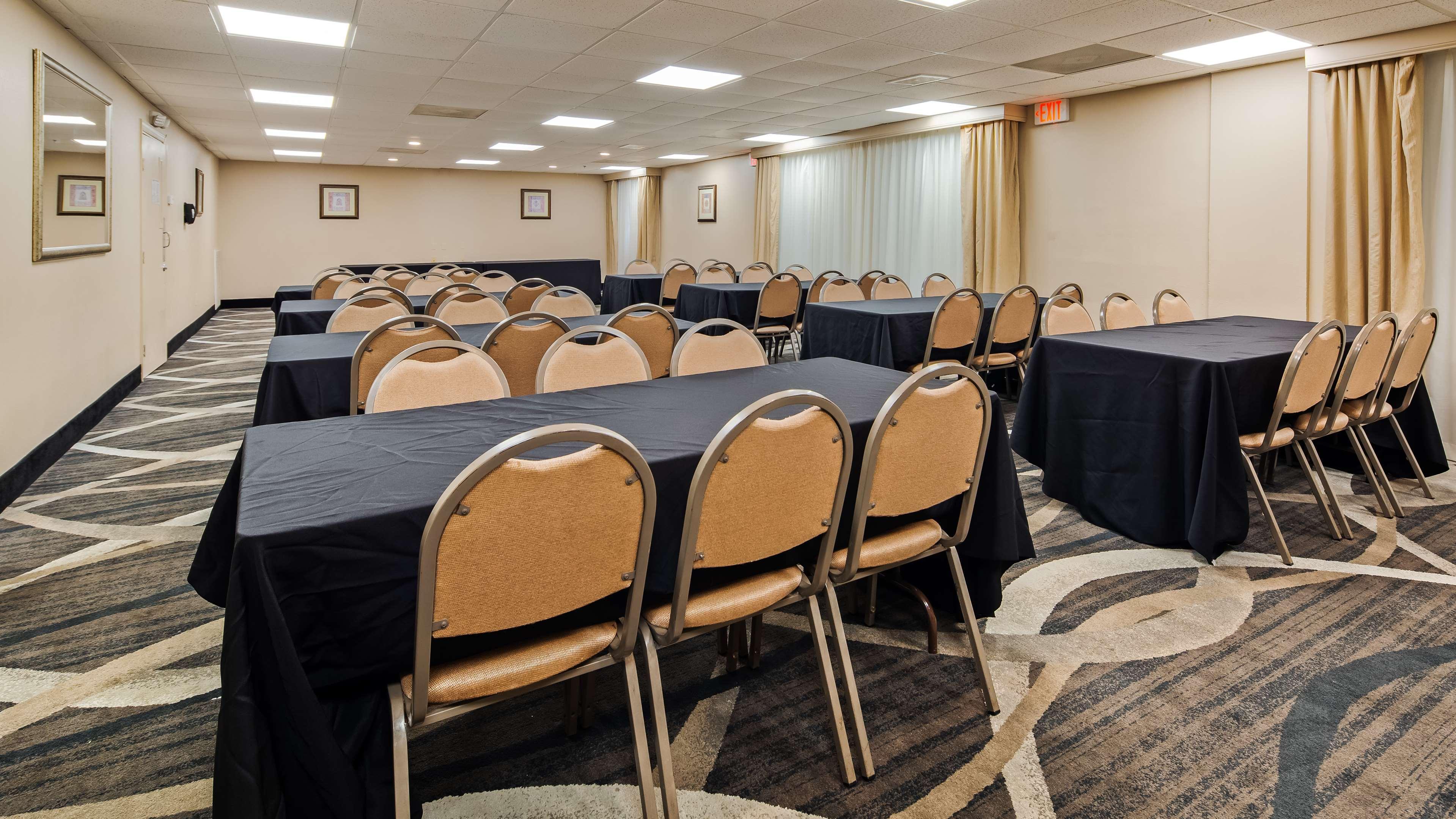 Best Western Plus Russellville Hotel & Suites Εξωτερικό φωτογραφία