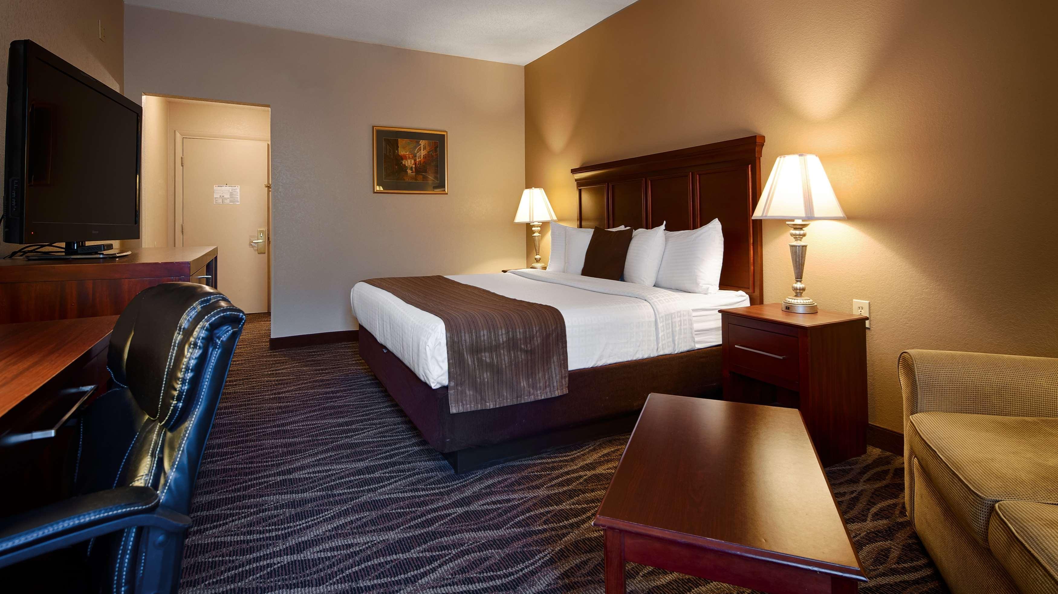 Best Western Plus Russellville Hotel & Suites Εξωτερικό φωτογραφία